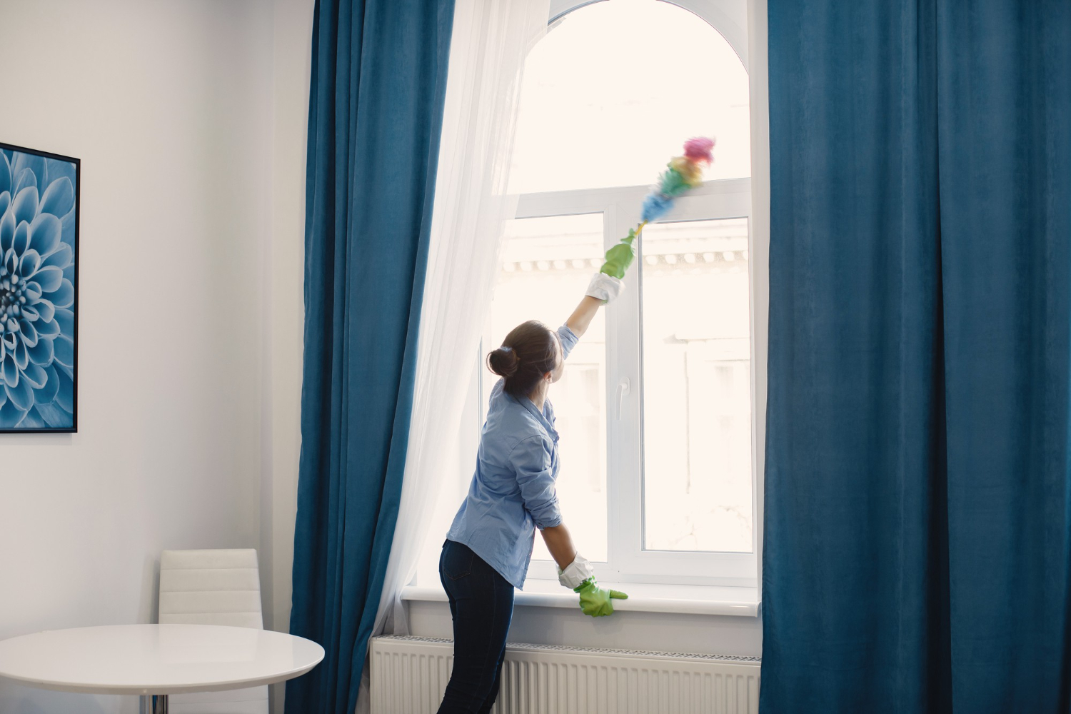 Curtains cleaning